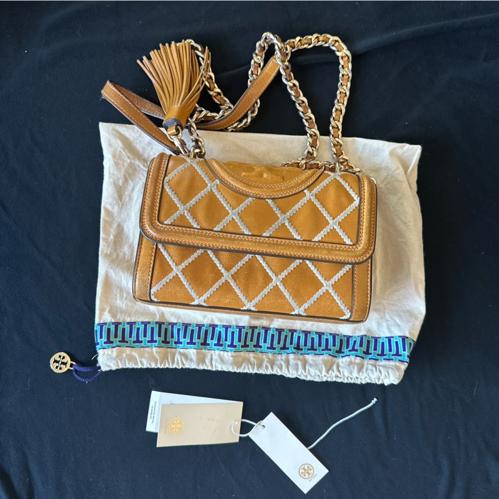 Tory burch Fleming pop small crossbody bag with tassel and storage bag